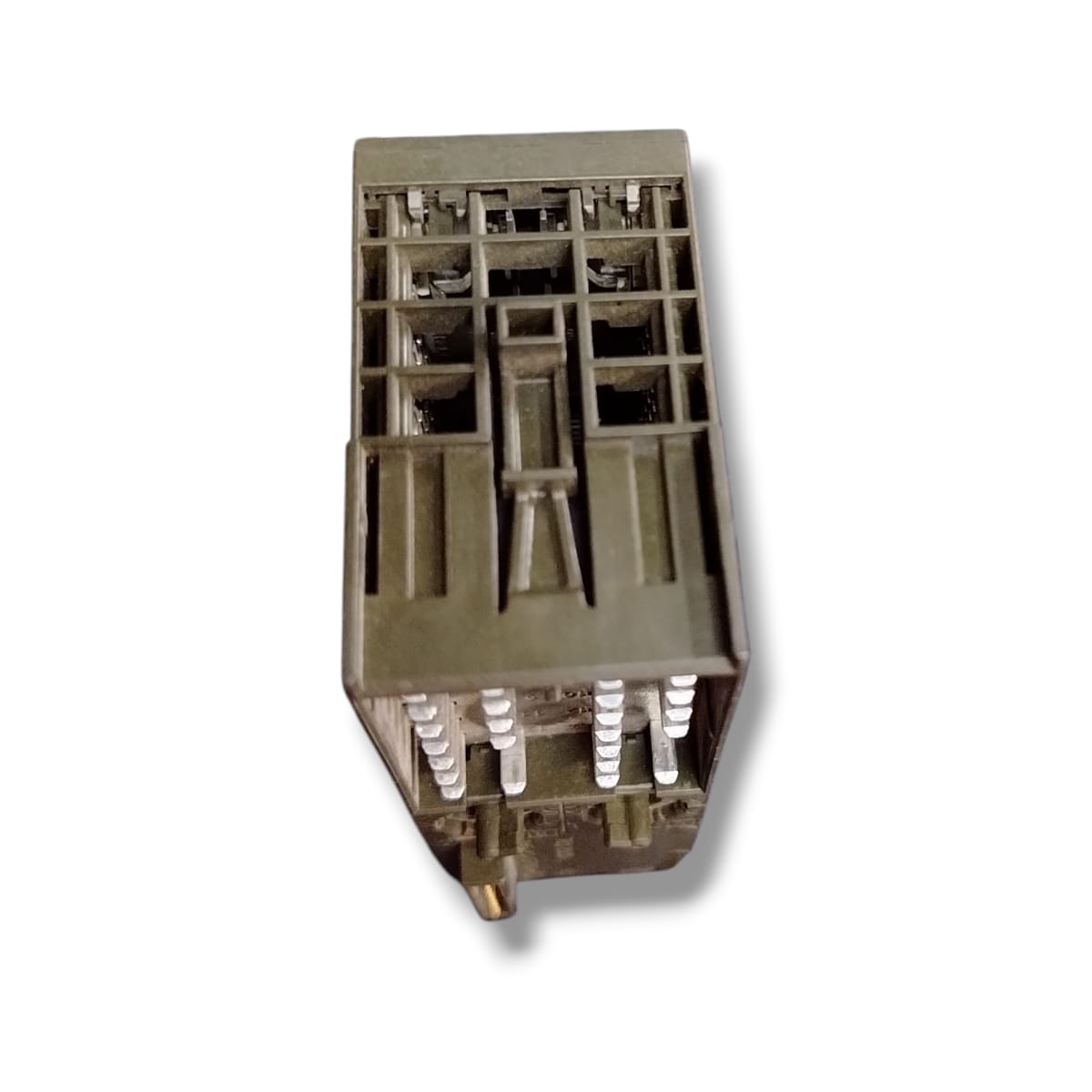 SIEMENS 6ES7-138-4FA04-0AB0 con detalle