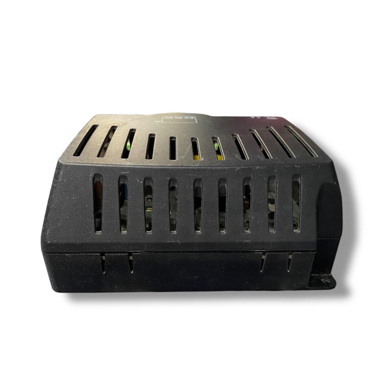 Dse 9255-001-00 cargador compacto de baterías conmutado