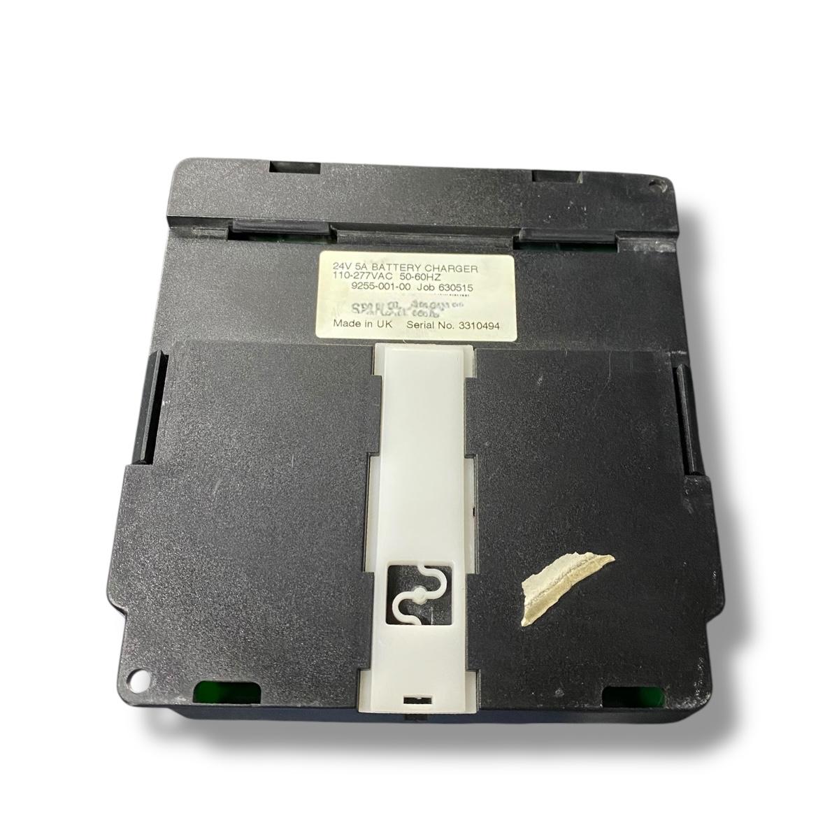 Dse 9255-001-00 cargador compacto de baterías conmutado