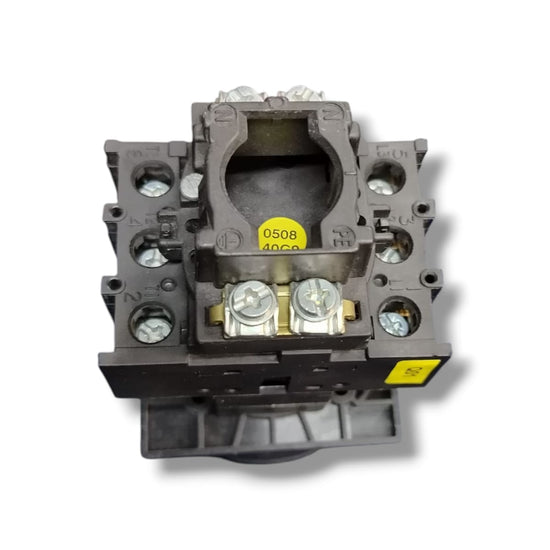 MOELLER P1-32 INTERRUPTOR GIRATORIO