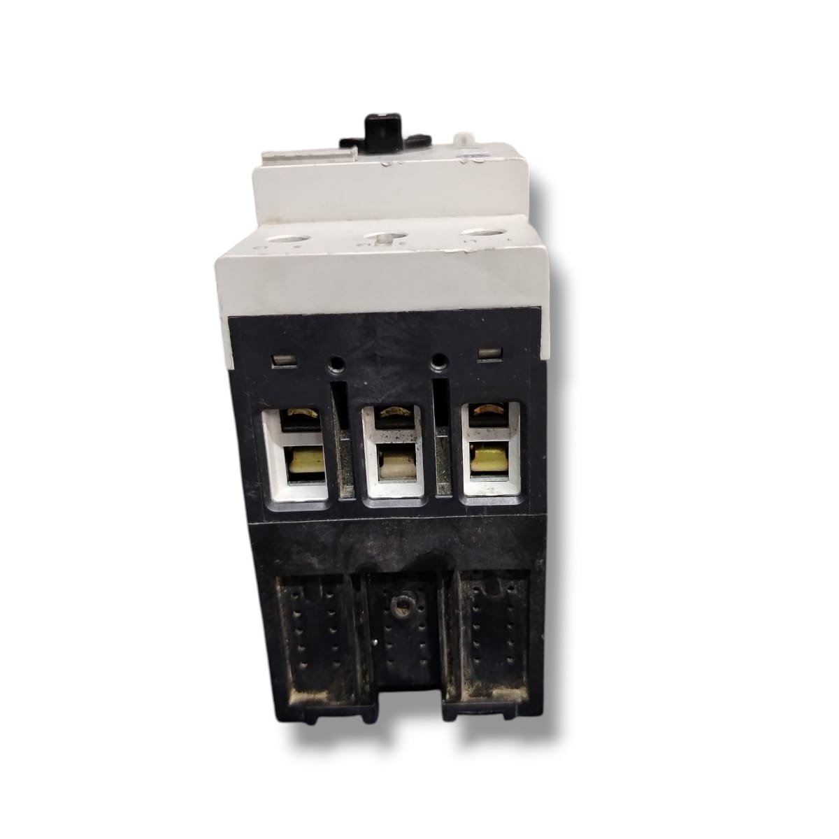 ALLEN BRADLEY 14OM-FB8T-C32 INTERRUPTOR