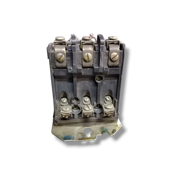 ALLEN BRADLEY 500L-B0D93/B CONTACTOR