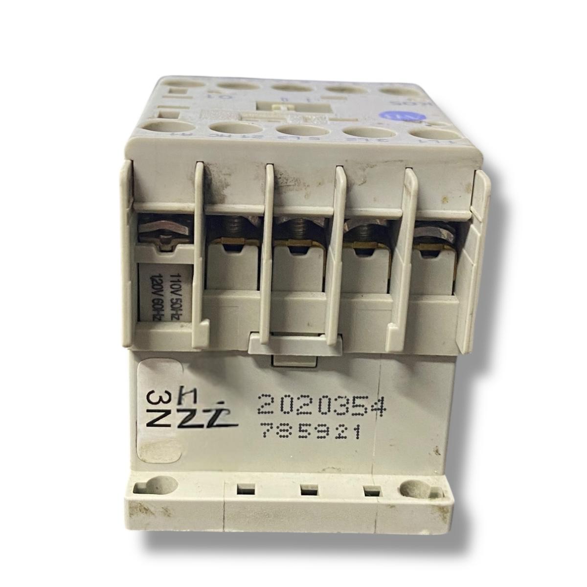 Allen Bradley 100-k05*01  contactor miniatura