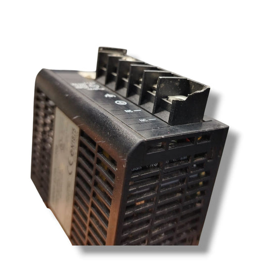 OMRON CJ1W-PA202 FUENTE DE PODER CON DETALLE