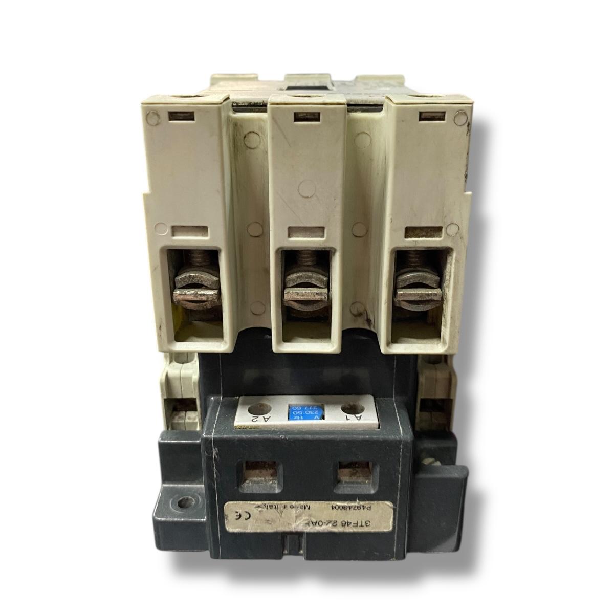 Siemens 3tf46 22-0ap0 Contactor trifásico