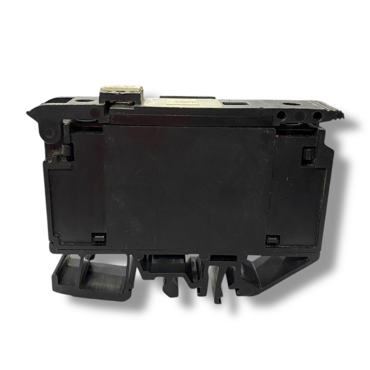 Allen Bradley 1492-wfb10 fuse terminal block