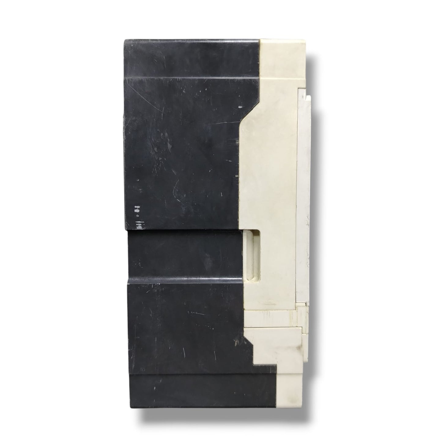 ALLEN BRADLEY 140U-J2X3 A DISYUNTOR