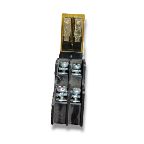 IDEC RJ25-CL-D24 + SJ2S-05B RELE ELECTROMAGNETICO