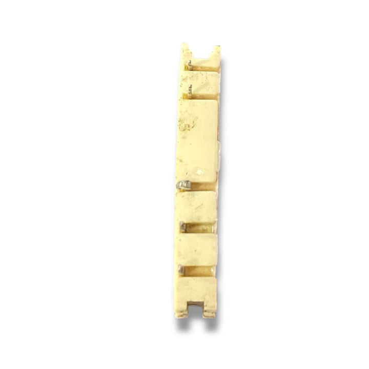 Schrack V23092-a1024-a301 relé electromecánico
