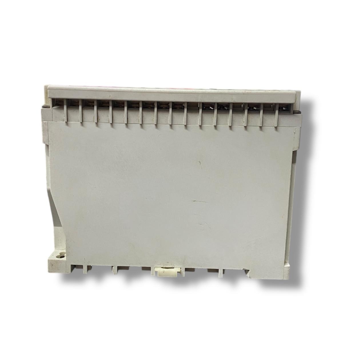Control And Status 835840 unidad de monitoreo