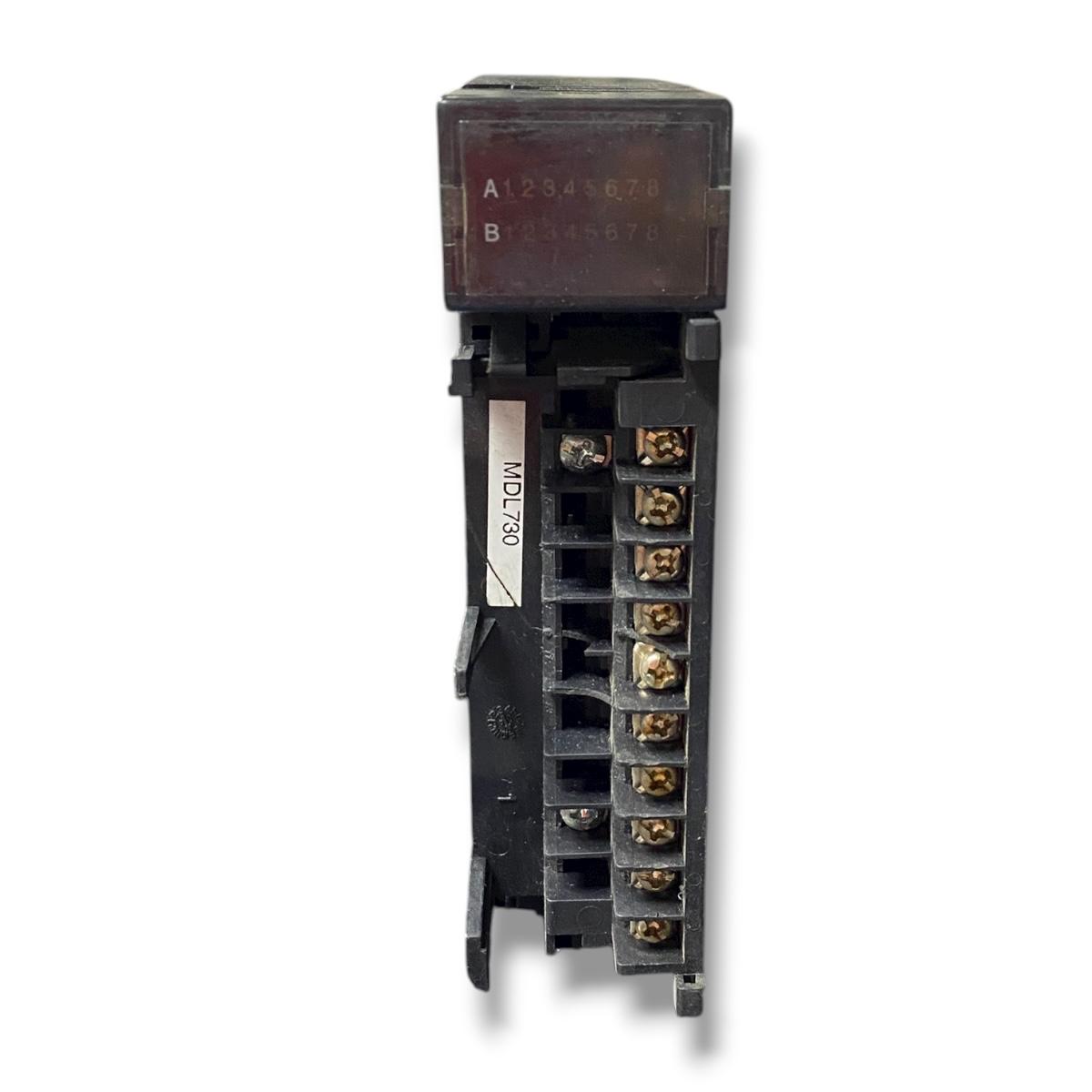 Fanuc Ic693mdl730g módulo de salida CON DETALLE