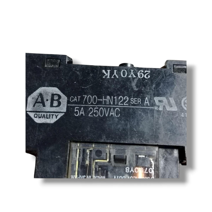 Allen Bradley 700-hn122+700-hk32z24 zócalo + el relé