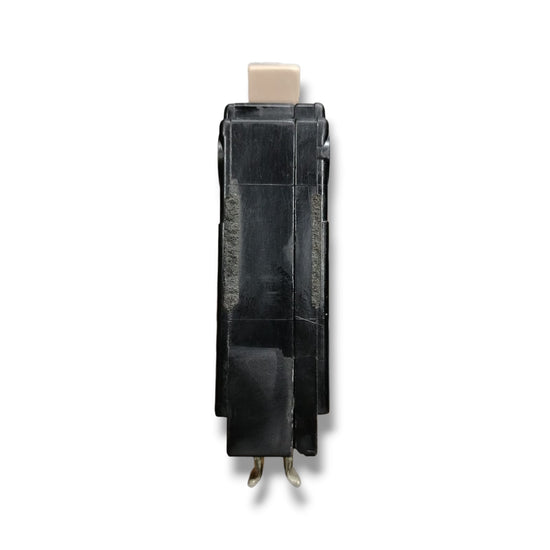 CUTLER HAMMER E-11713 DISYUNTOR