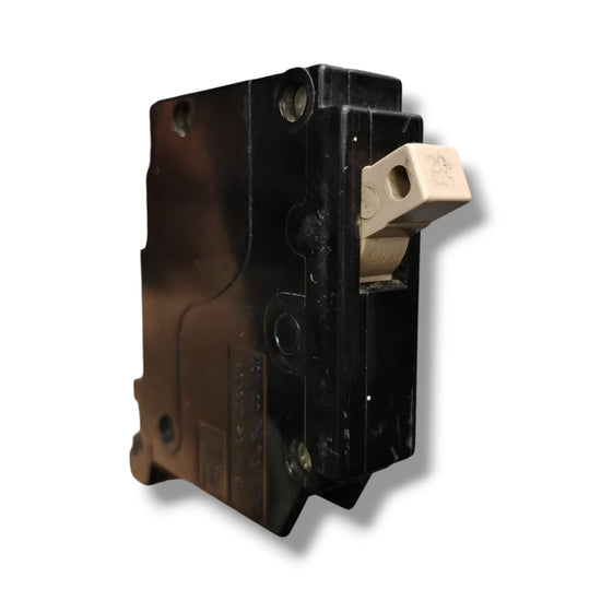 CUTLER HAMMER E-11713 DISYUNTOR