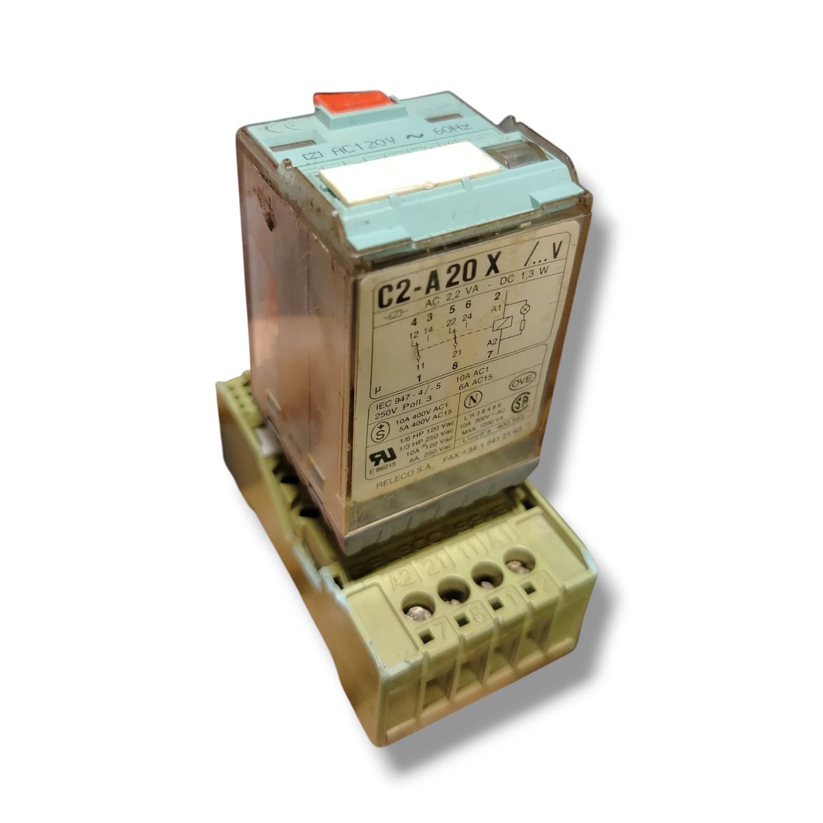 RELECO C2-A20X/120 V CON ZOCALO RELE S2-B CON DETALLE