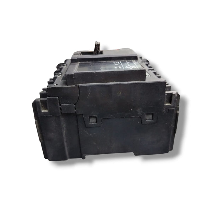 FUJI EA103C INTERRUPTOR TERMOMAGNÉTICO