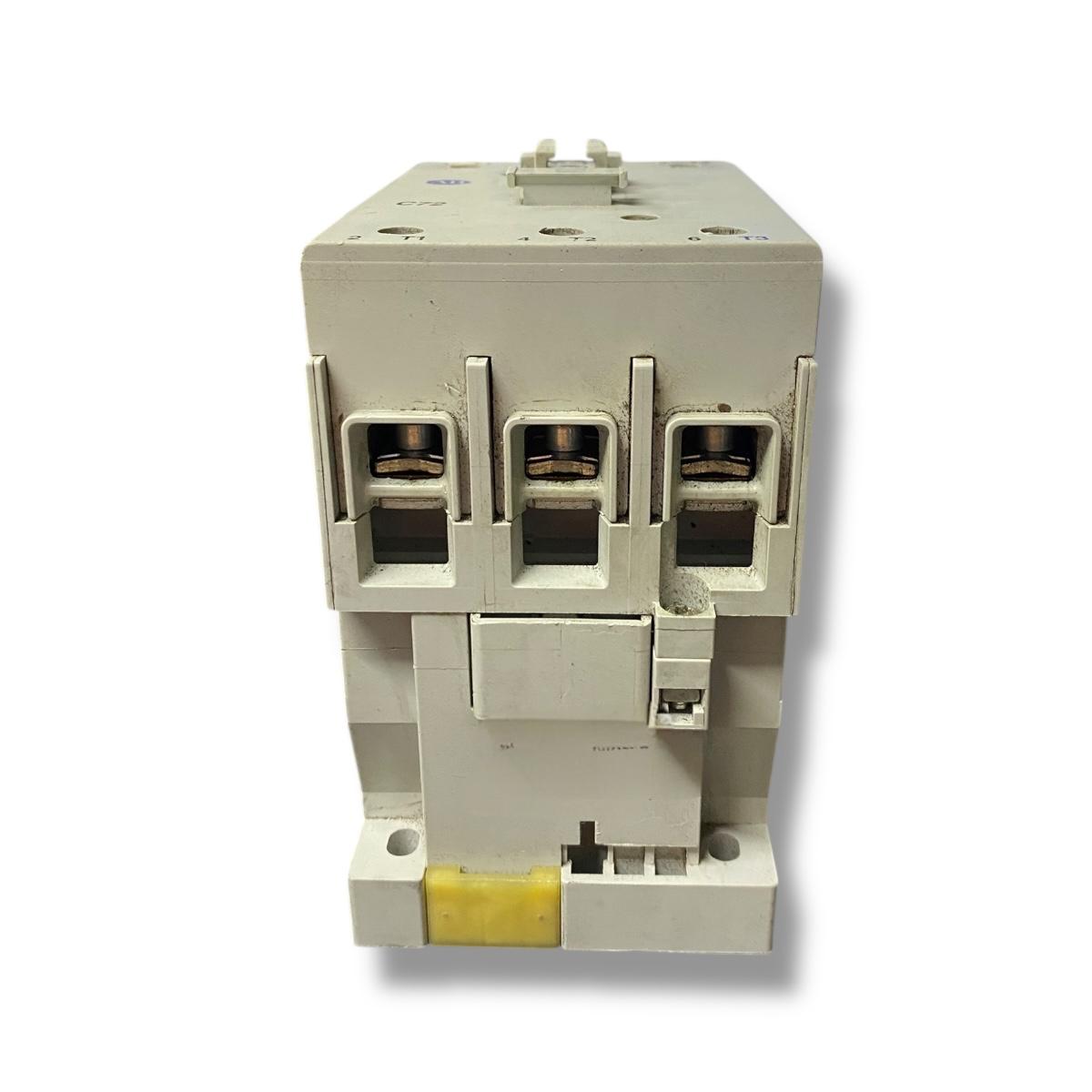 ALLEN BRADLEY 100-C72*00 contactor trifásico