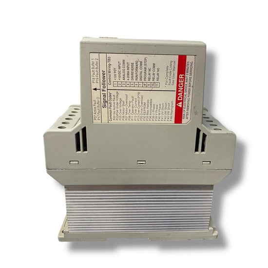ALLEN BRADLEY 160-AA02NSF1 controlador de velocidad