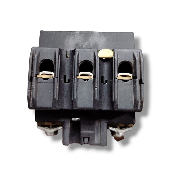 MOELLER P3-63  INTERRUPTOR PRINCIPAL DE AISLAMIENTO