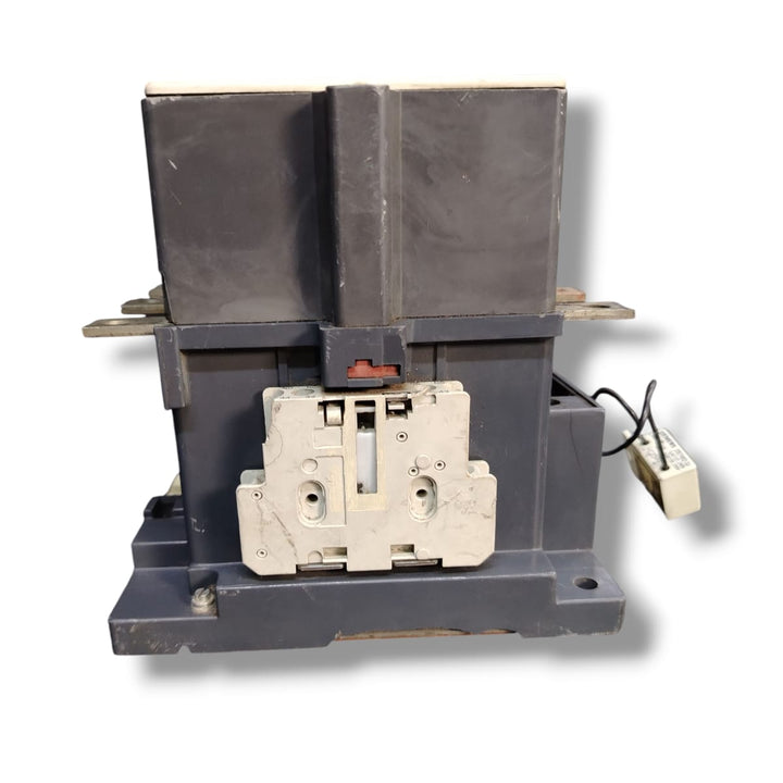SIEMENS 3TF5022-0AK6 CONTACTOR PARA MOTORES ÉLECTRICOS TRIFÁSICOS (CON DETALLE)
