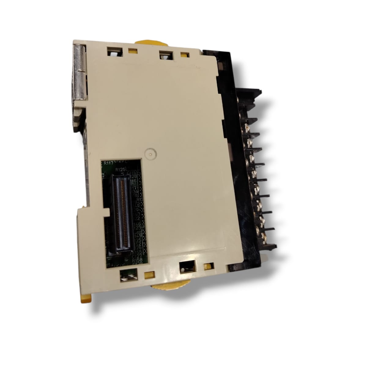 OMRON CJ1W-1D211 MODULO DE SALIDA