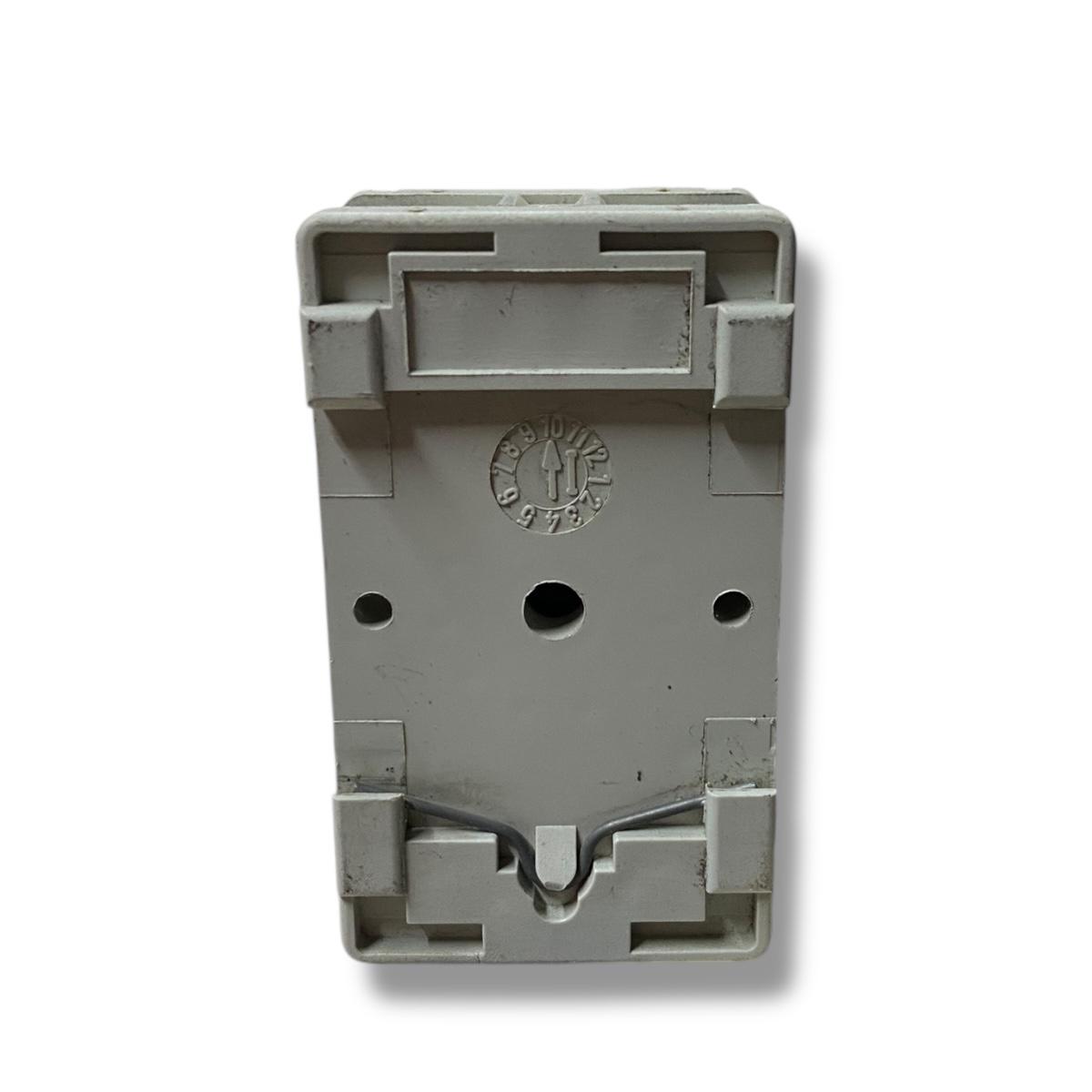 ALLEN BRADLEY 700-HA33Z24+700-HN101 relé de propósito general