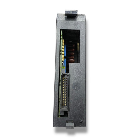 GE FANUC IC693MDL240E módulo de entrada discreta SIN CONECTOR