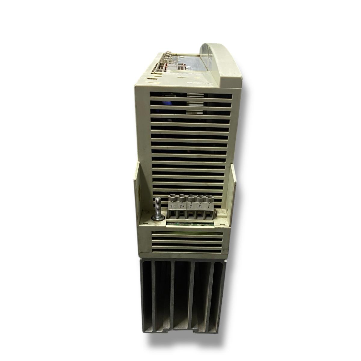 Lenze Evs9322-ep servo drive