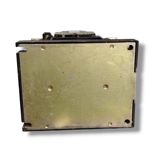 ALLEN BRADLEY 100-B110NZ*3 SER A CONTACTOR