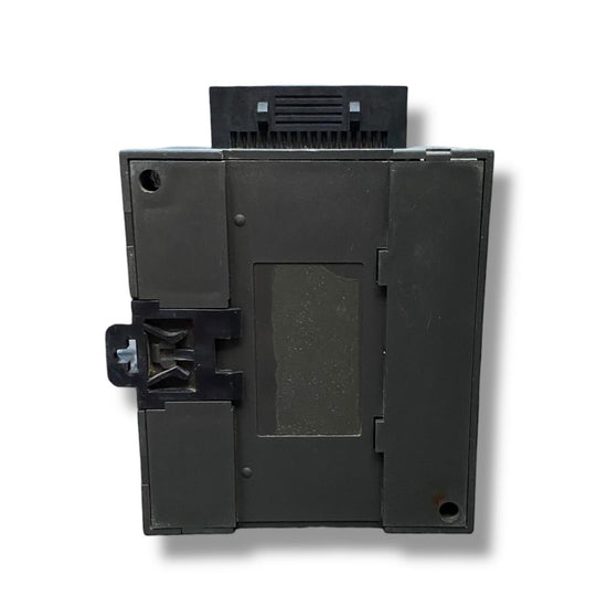 SIEMENS 6ES7 223-1HF00-0XA0 módulo de E/S