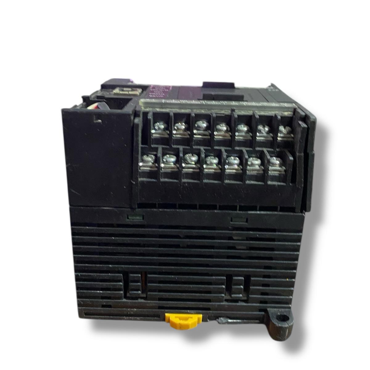 Omron Plc Cp1l-l20dr-a Controlador Lógico Programable