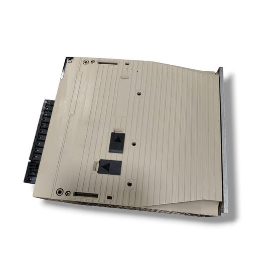 YAWASKA SGDV-5R4D01A020000 SERVODRIVE AMPLIFICADOR