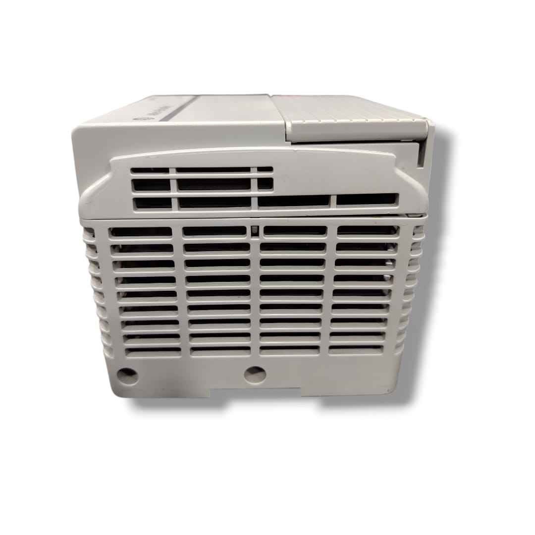 ALLEN BRADLEY 1768-PA3