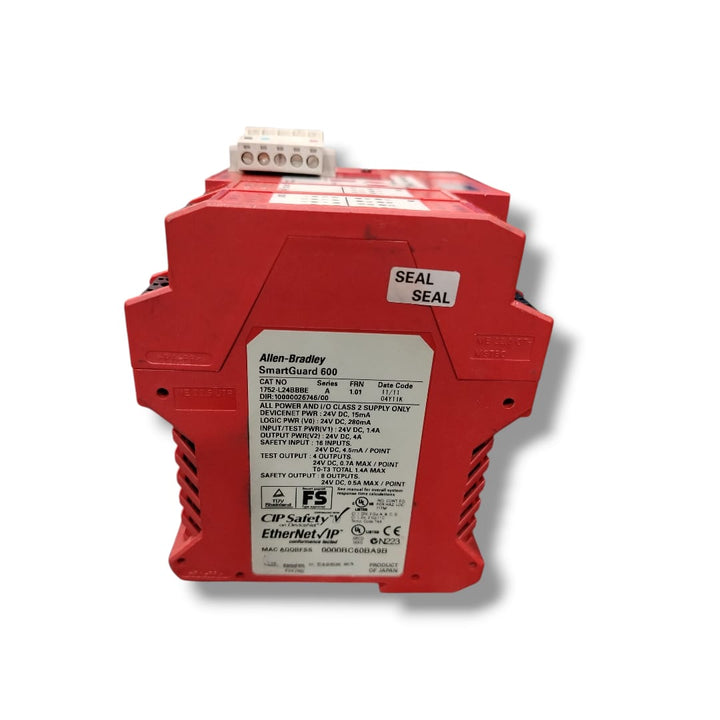 ALLEN BRADLEY 1752-L24BBBE