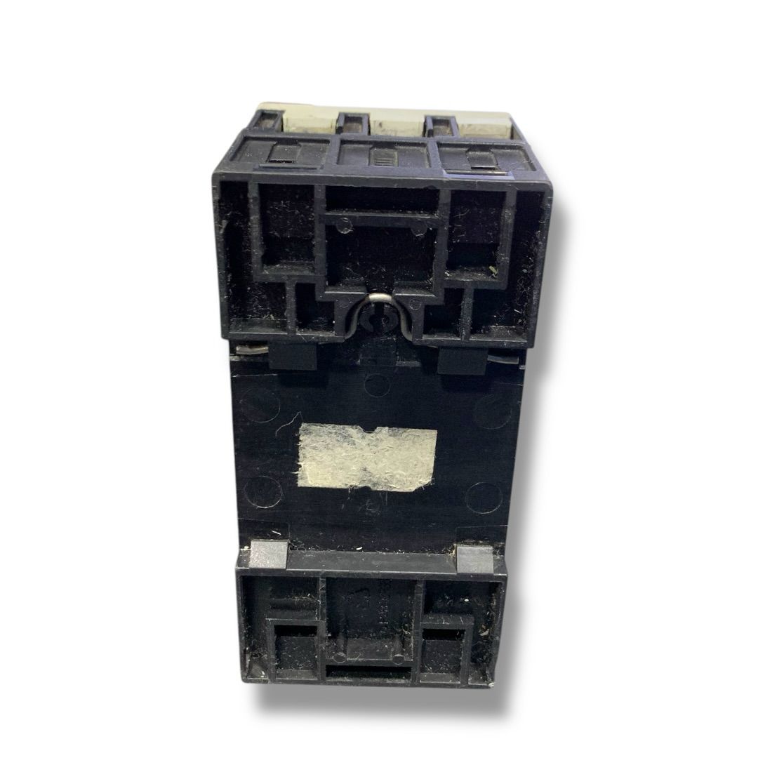 SIEMENS 3RV1011-0HA10