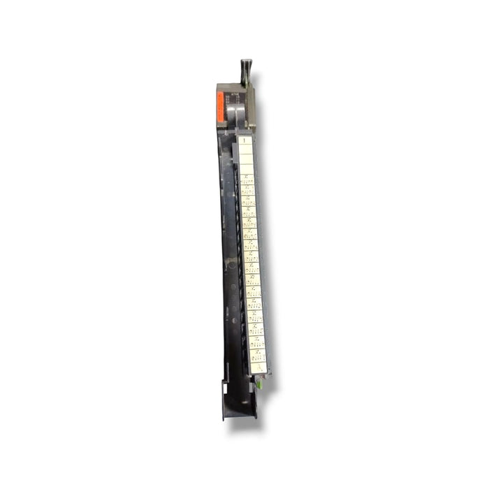 ALLEN-BRADLEY 1771-IAD/C 120V AC/DC INPUT