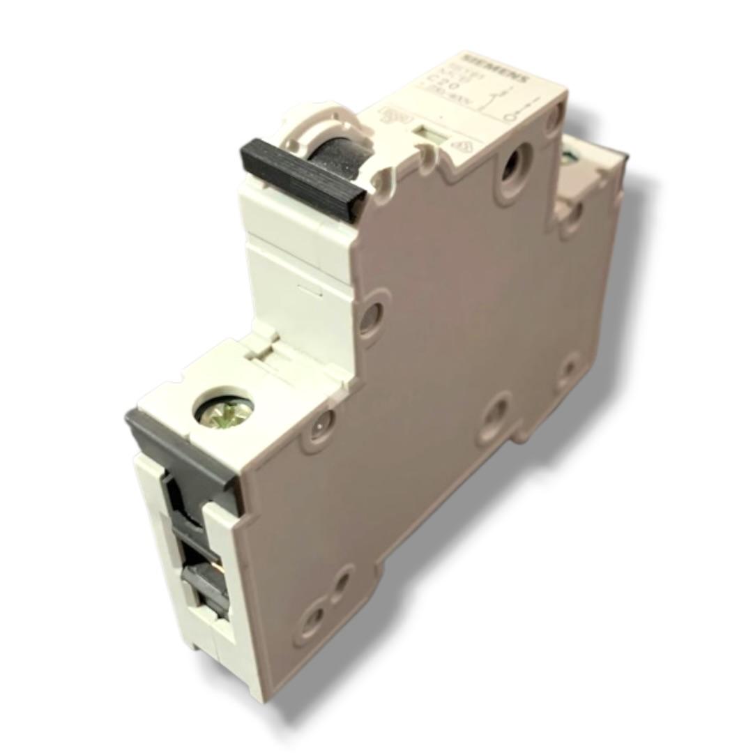 SIEMENS 5SY6120-7