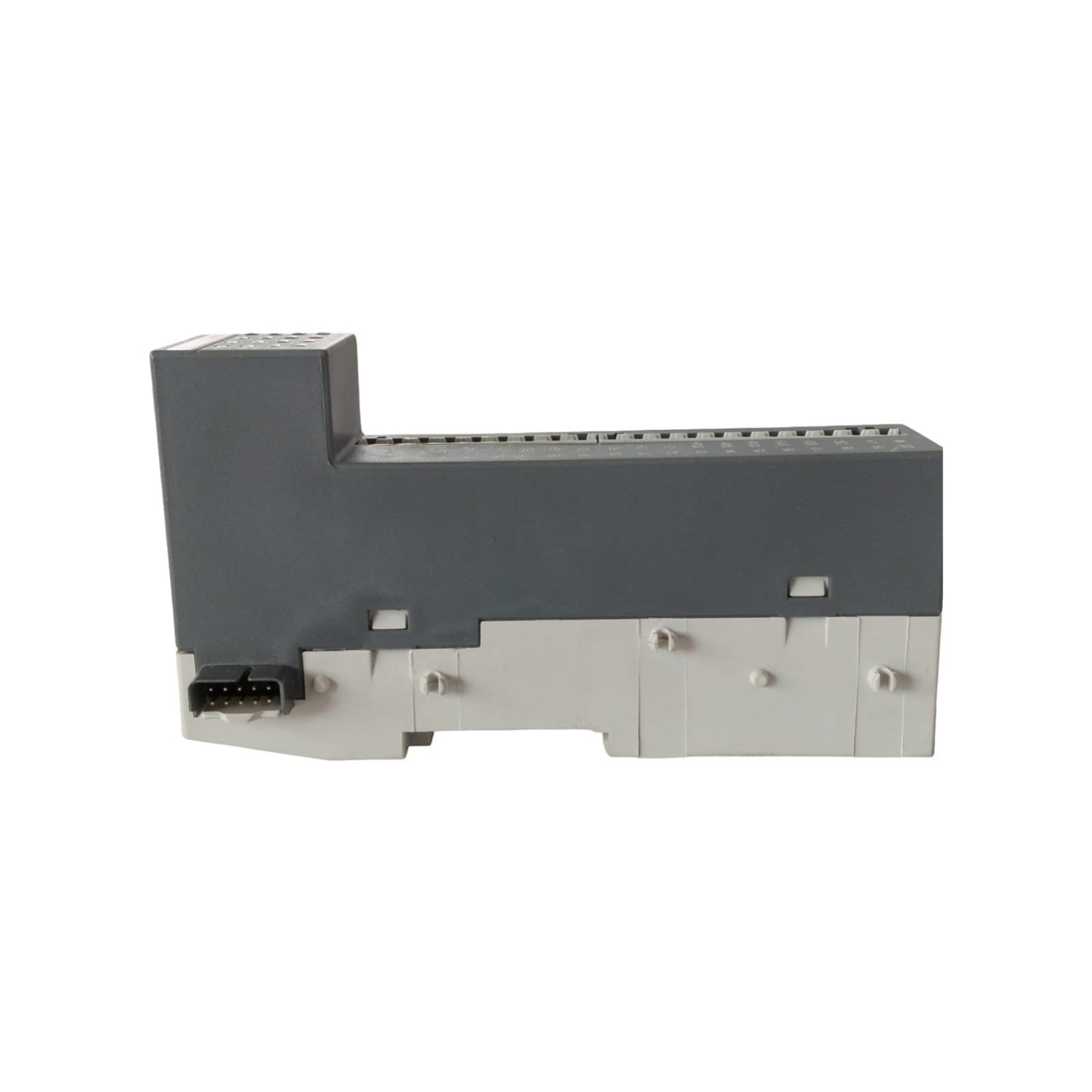 ABB AX561