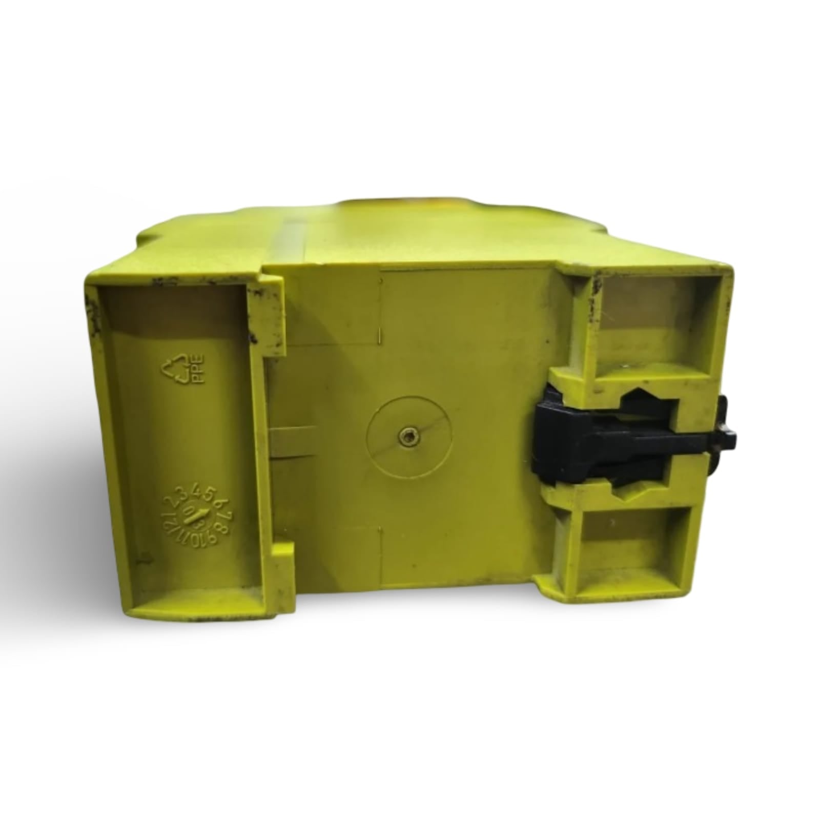 PILZ Pnoz Xv2p 777070