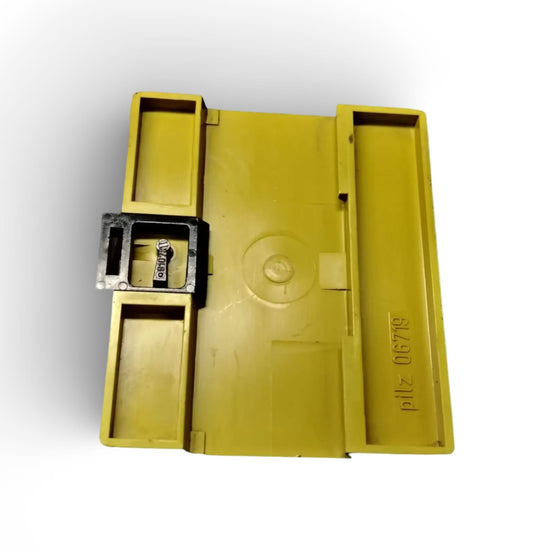 PILZ PNOZ 8 24VDC 3S 1O