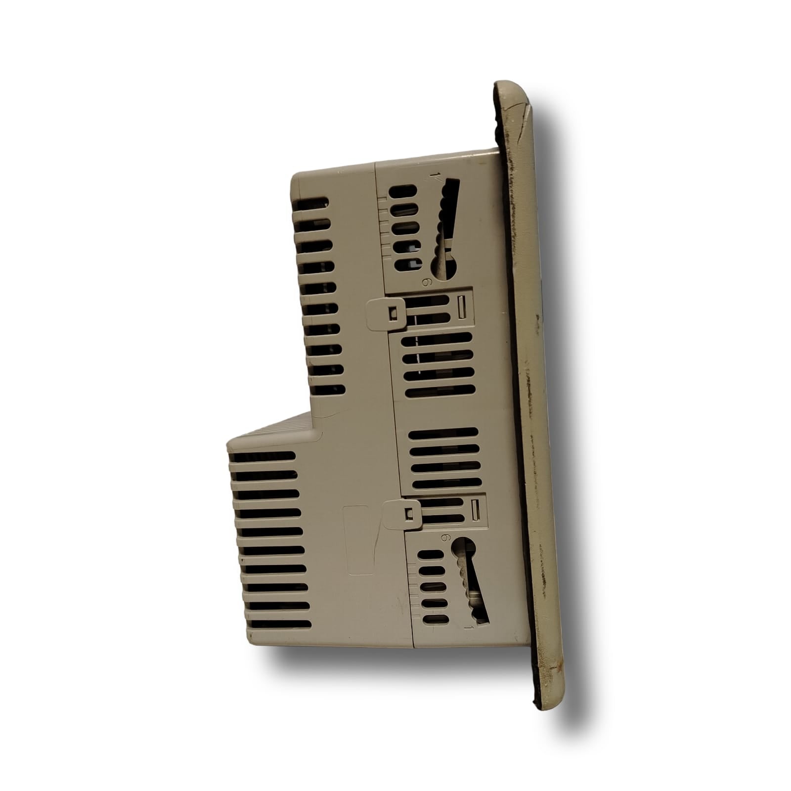 ALLEN-BRADLEY 2711P-T6M20A