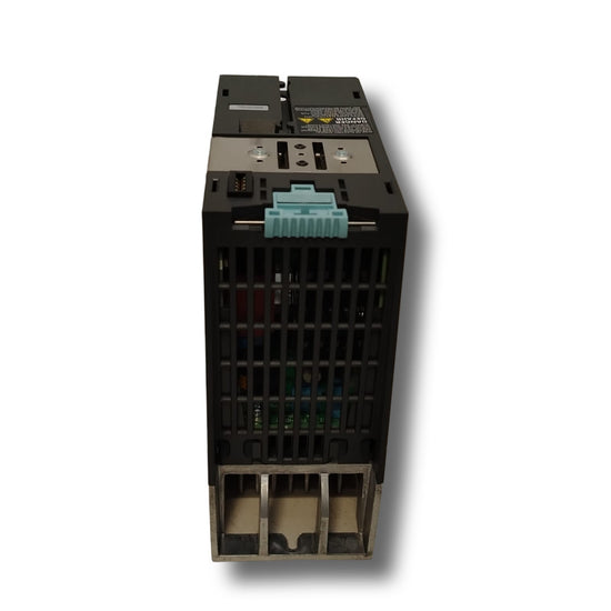 SIEMENS 6SL3210-1PE18-0UL1