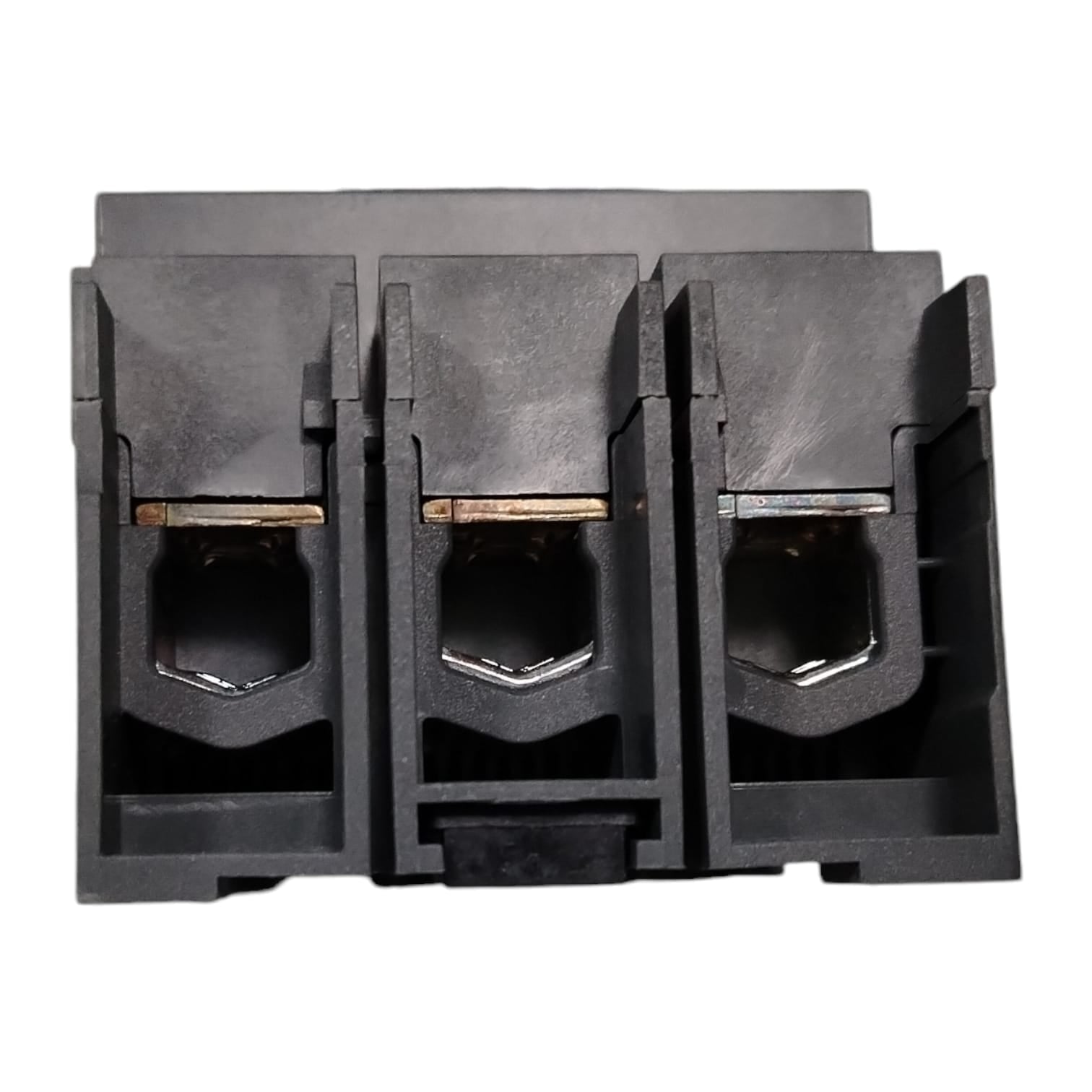 ABB	1S200B11907600451/OT125F3 Interruptor trifásico