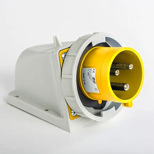 Clavija mural 32A 2P+T 120VCA 4h Amarillo IP67