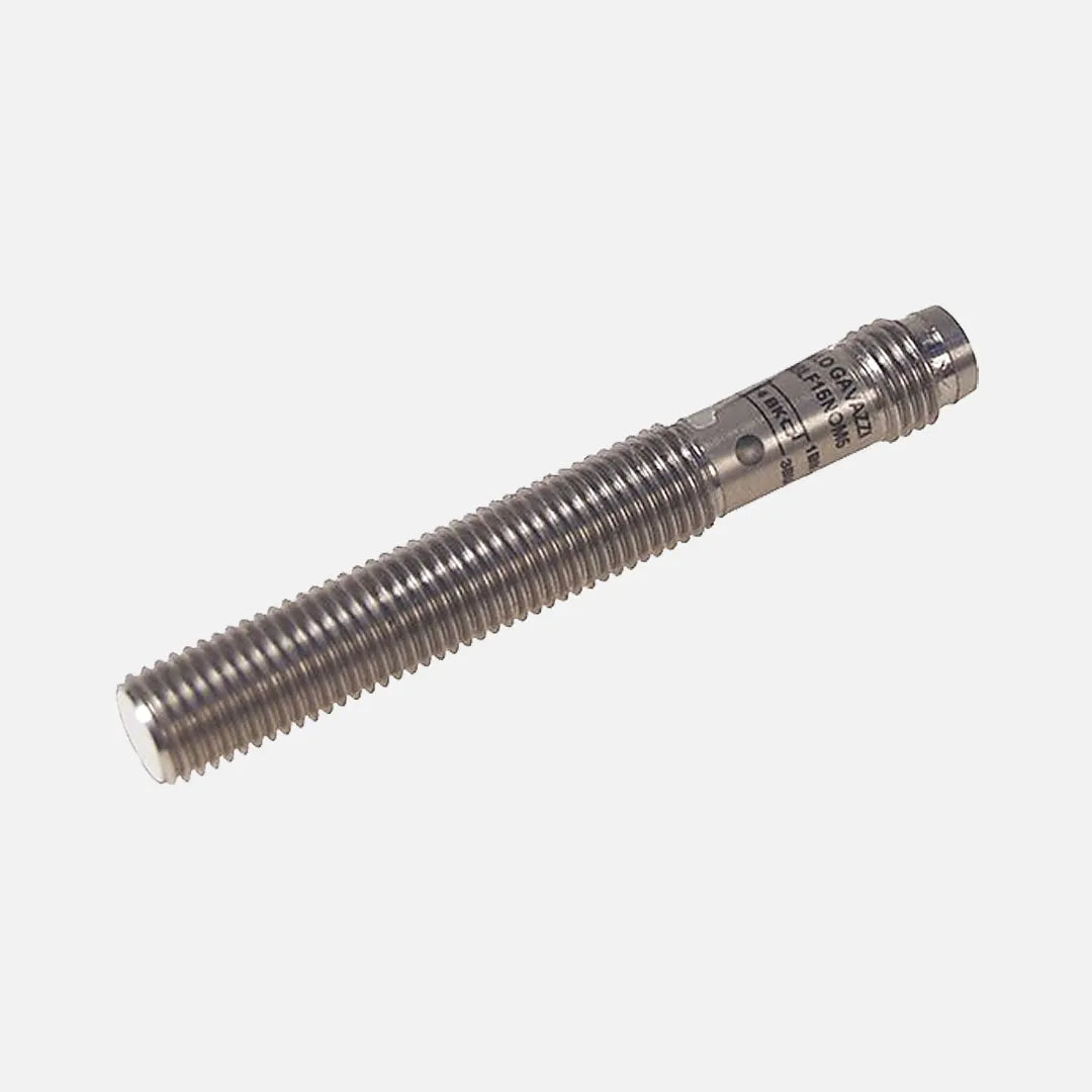 INDUC 8MM 1.5SEN PNP C/CONEC G031