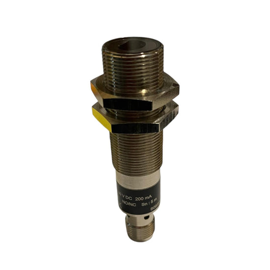 Senstronic E128V05M184M01K sensor inductivo.