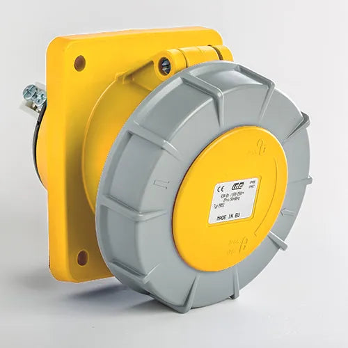 Base empotrar inclinada 63A 2P+T 120VCA 4h Amarillo IP66-IP67
